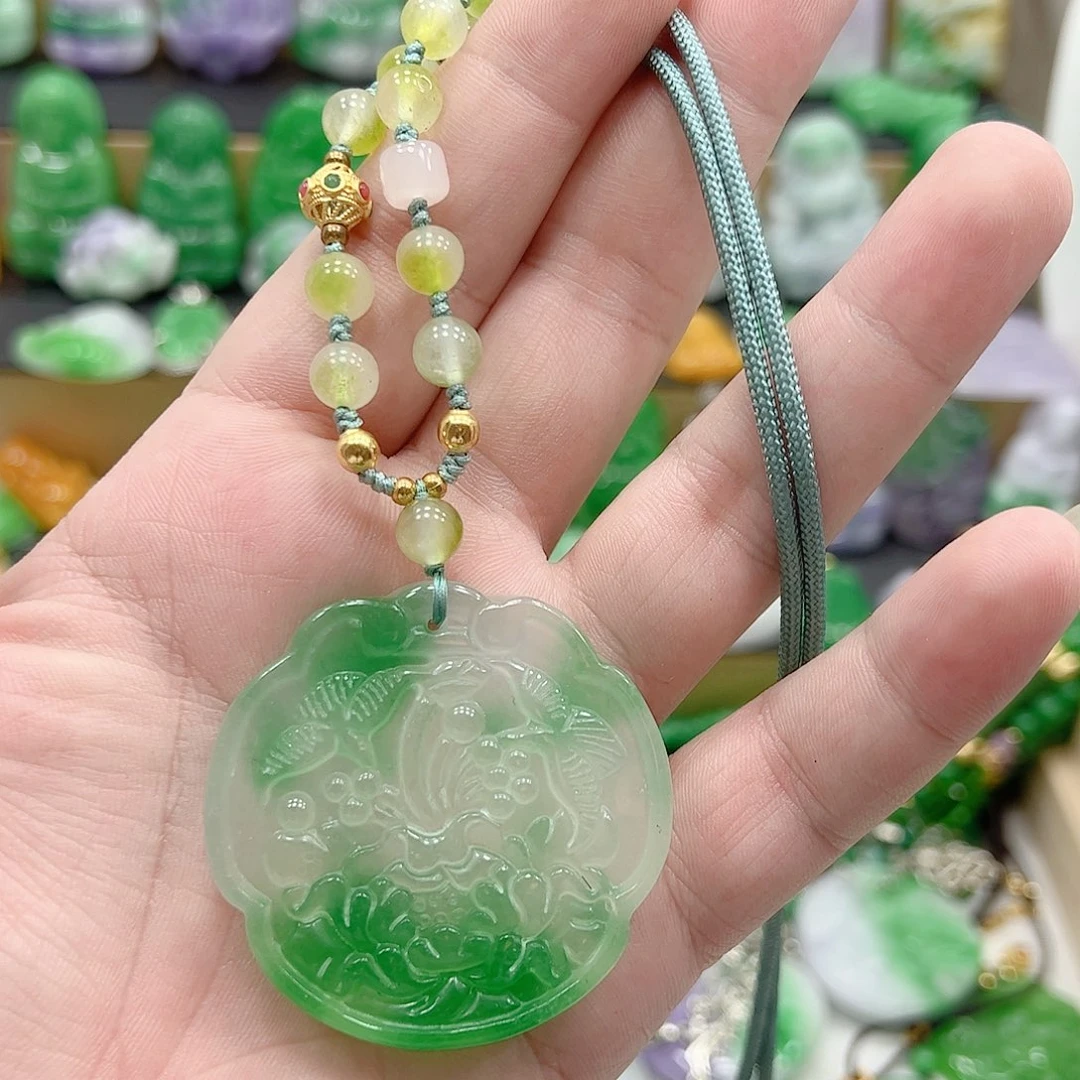 吊坠(赠链)银S925镶嵌翡翠