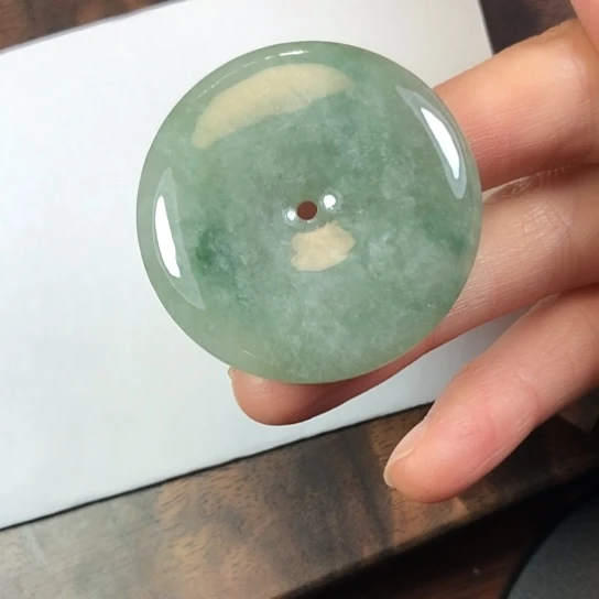 翡翠未镶嵌颈饰缅甸A货，每天下午1点半开播
