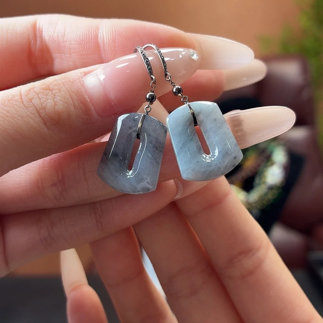 翡翠18K金镶嵌耳饰耳饰