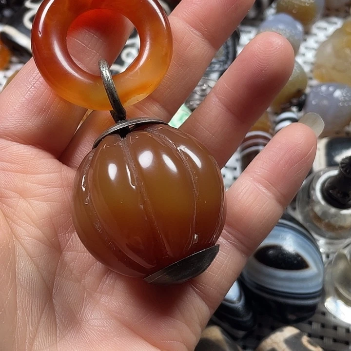 玛瑙/玉髓未镶嵌挂件