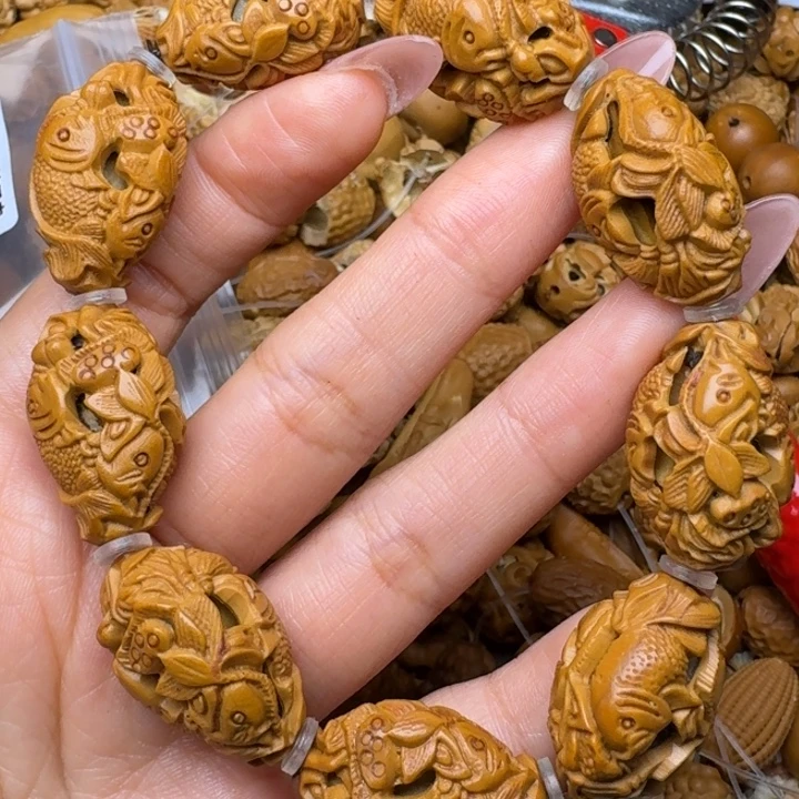 手串/手链橄榄核鱼戏莲花