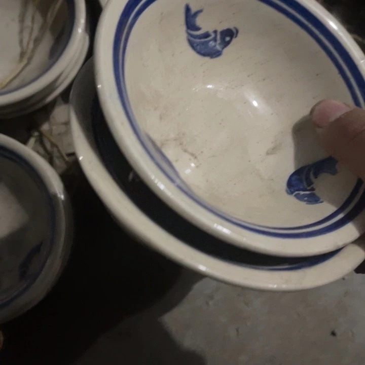 琳***琳其他瓷小鱼碗瑕疵品两个