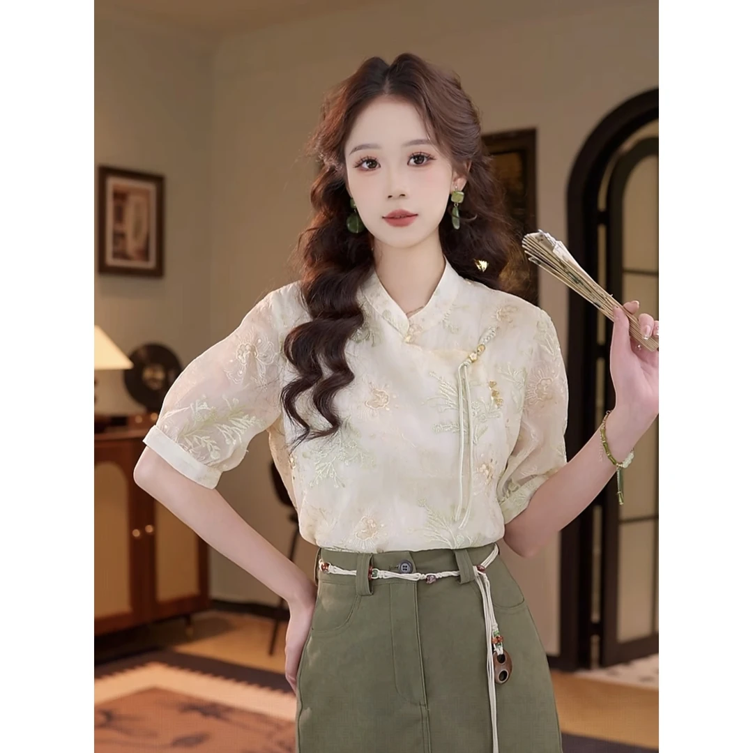 莹莹【九卿】25新款刺绣复古新中式夏季减龄衬衫#4770