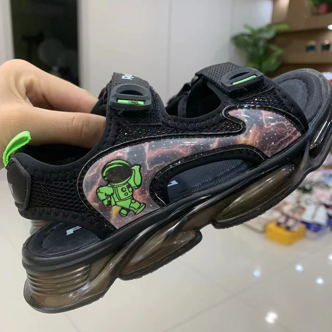 户外露脚趾沙滩凉鞋609