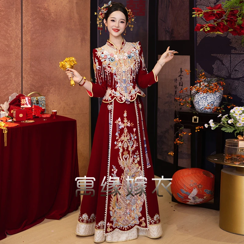 新款秀禾服女士2025喜庆丝绒中式新娘结婚出阁礼服显瘦气质敬酒服
