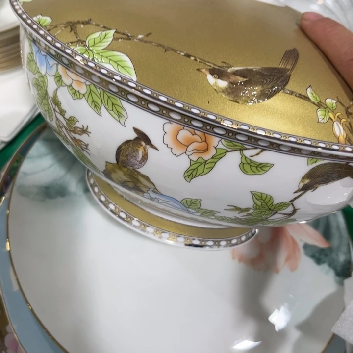 瓷片琴瑟和鸣九寸汤锅一个瑕疵在底部