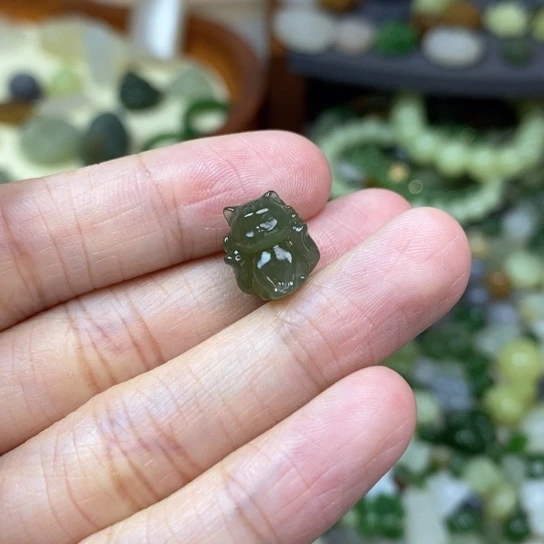 和田玉配件未镶嵌