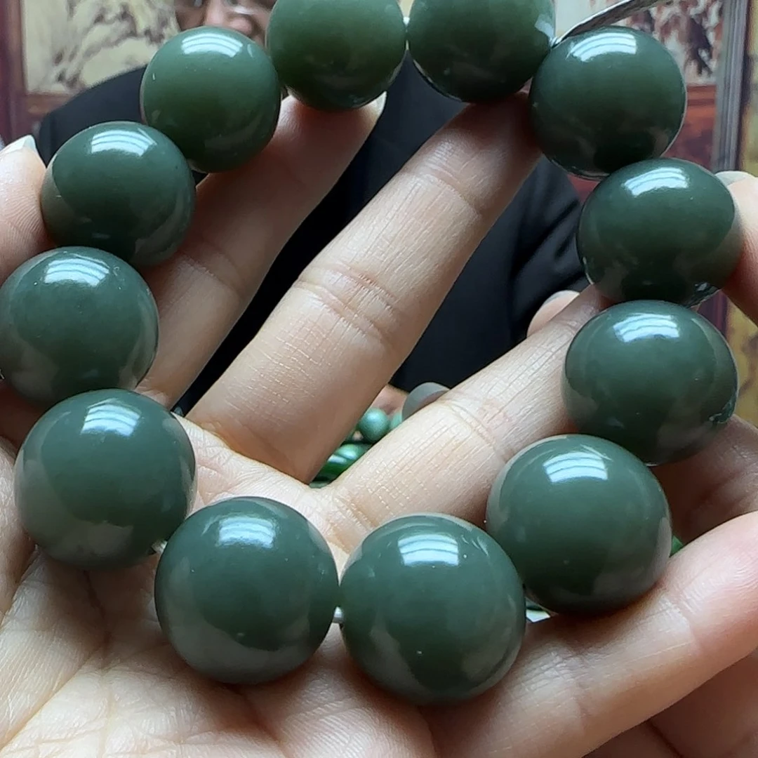 和田玉手串未镶嵌