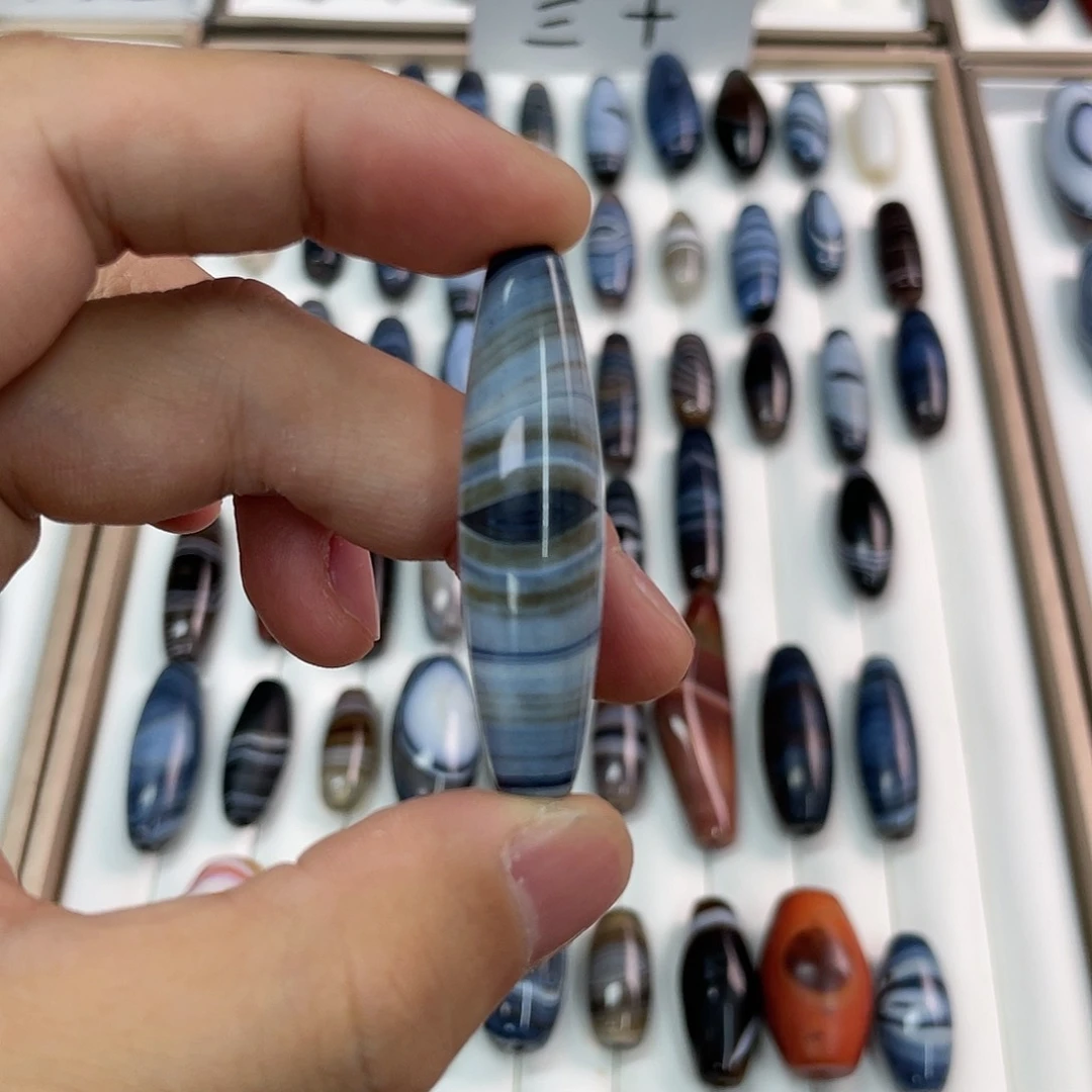 玛瑙/玉髓颈饰合金邪**郑