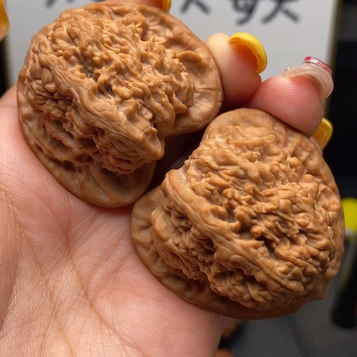 文玩核桃把件蚂蚁沟卡43