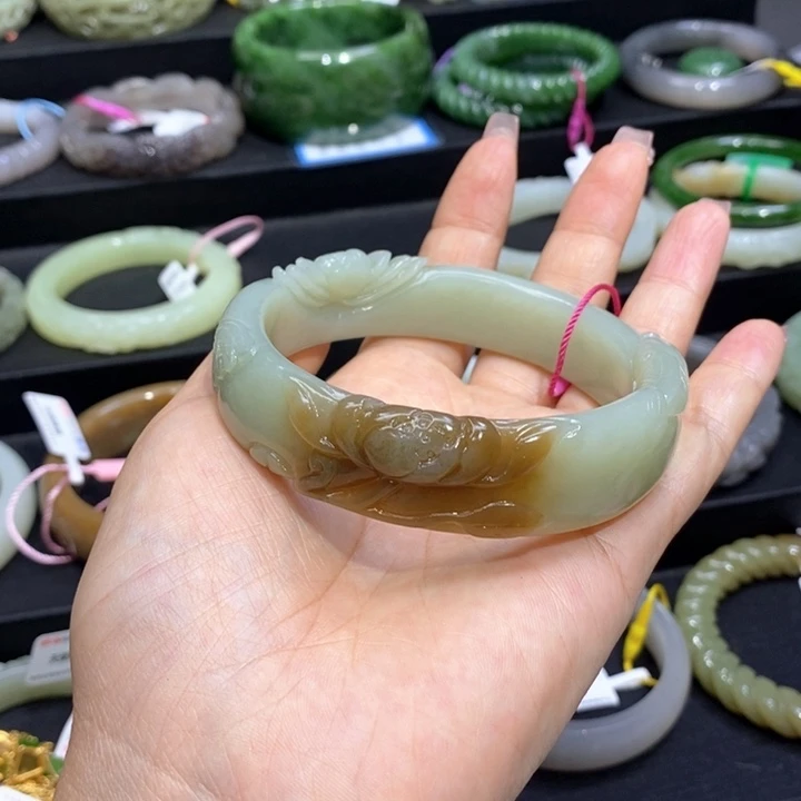 和田玉手镯65圈口4未镶嵌