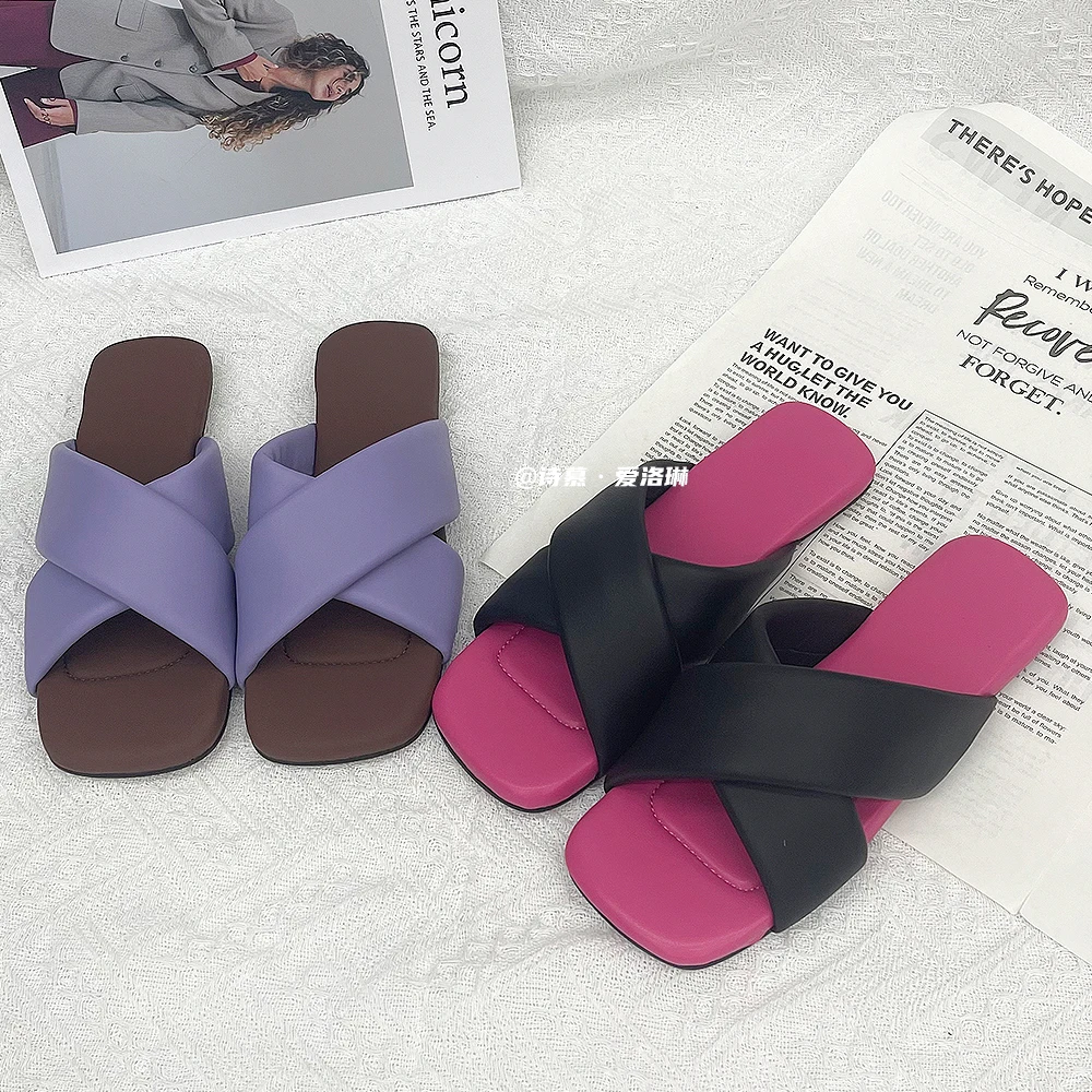 诗慕·爱洛琳【缤纷时代】夏季外穿时尚百搭纯色透气网红露趾拖鞋拖
