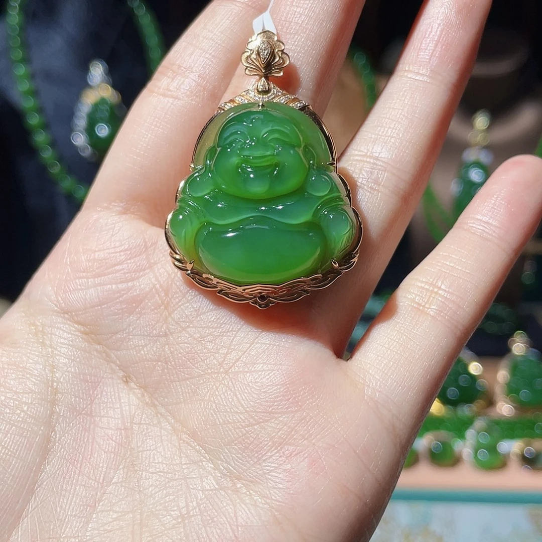 和田玉（碧玉）18K金镶嵌颈饰