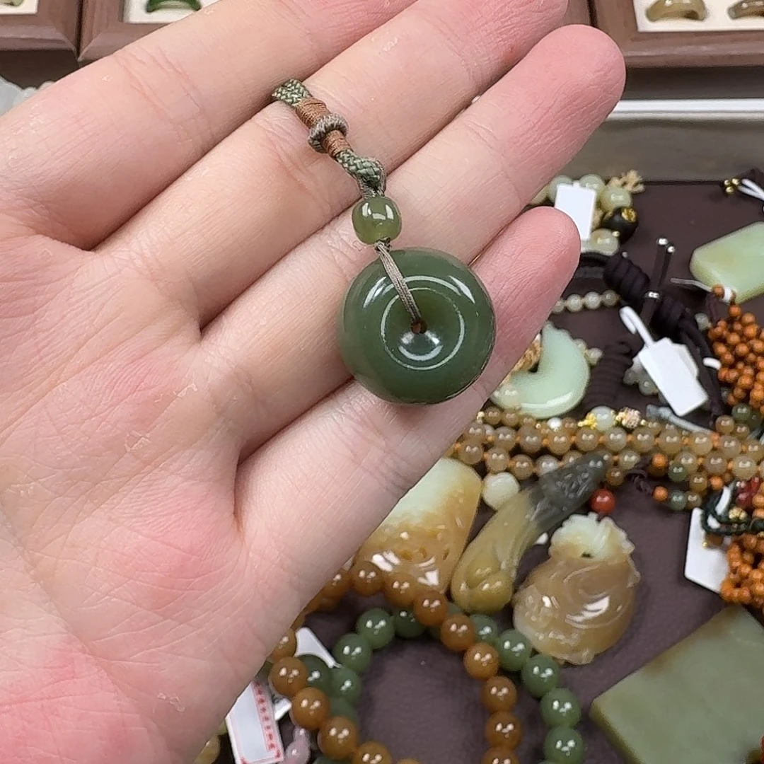 岫岩老玉（透闪石质玉）未镶嵌项链