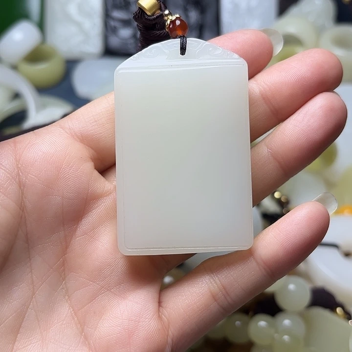 和田玉（糖玉）未镶嵌车挂