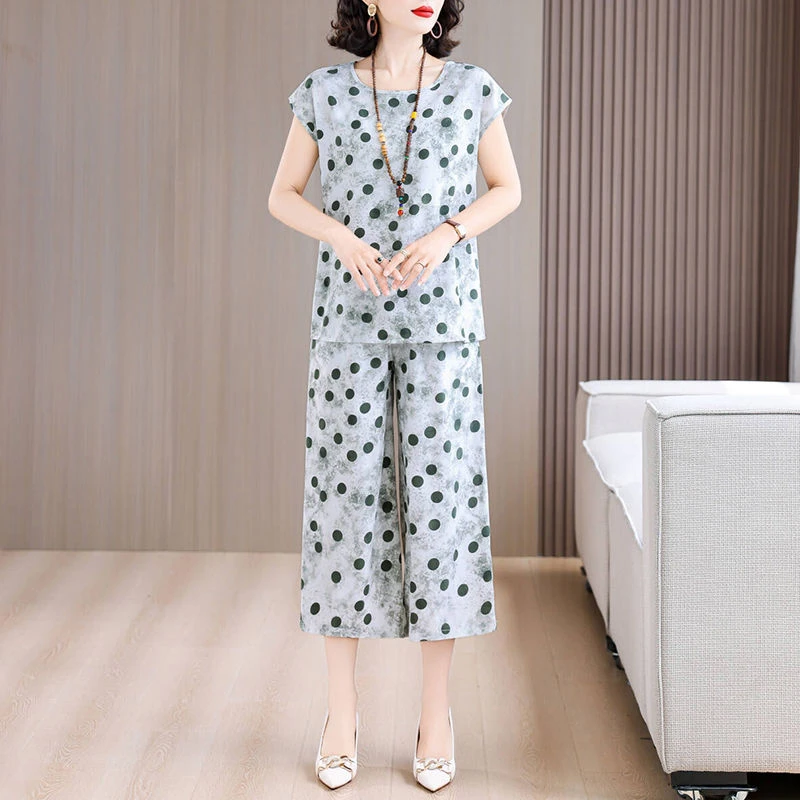 棉绸套装女夏季新款时尚宽松洋气显瘦人造棉短袖七分裤两件套薄款