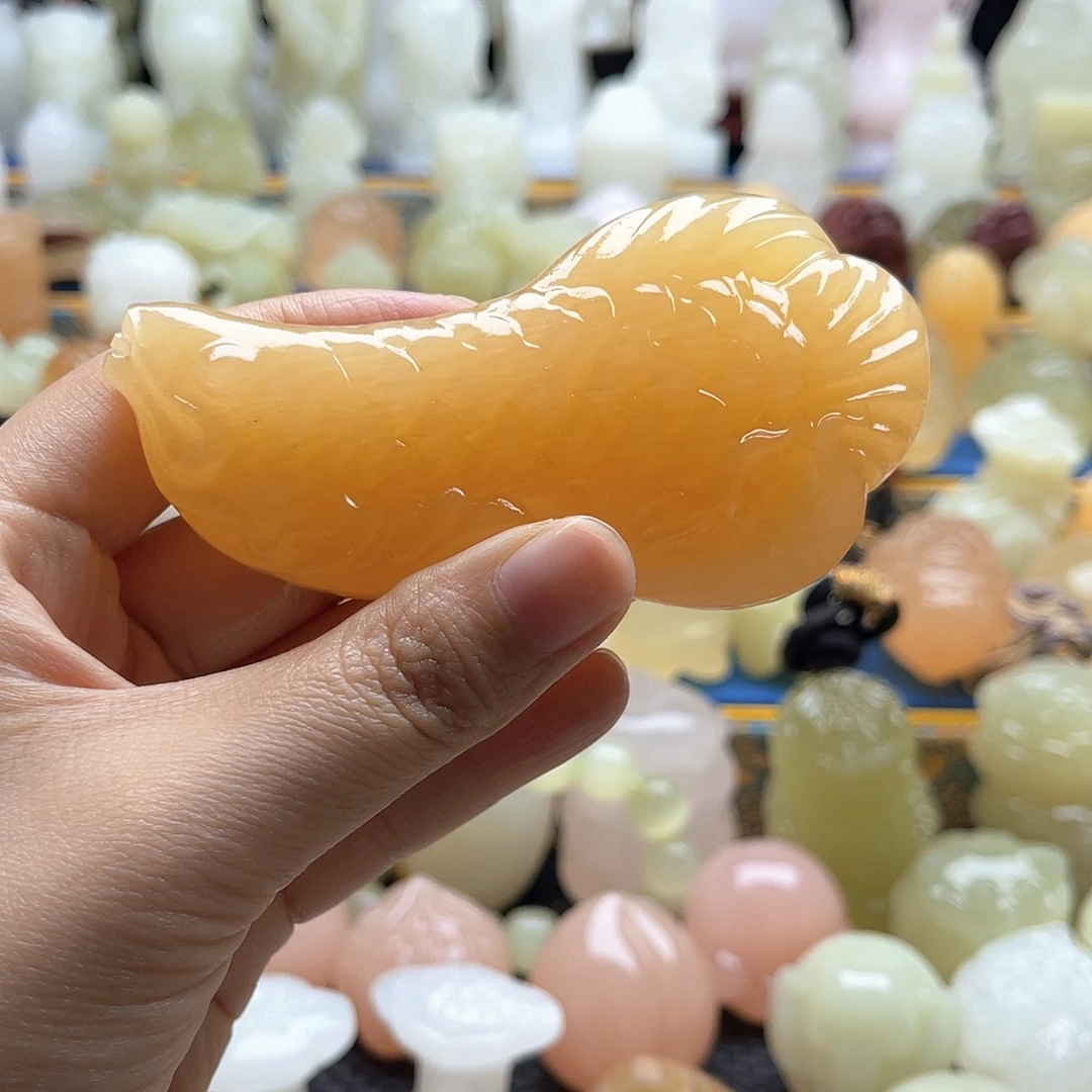 刘***怡新疆昆仑山脉山料