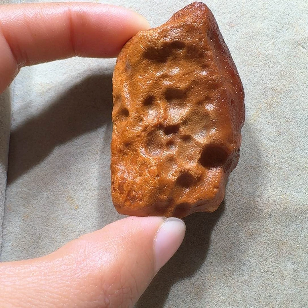 定制琥珀未镶嵌定制