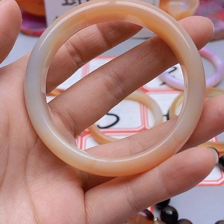 【闪购商品】玛瑙/玉髓珠宝半成品未镶嵌爱