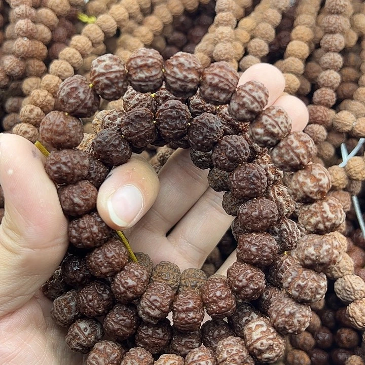 冬***凉金刚菩提手串谢谢