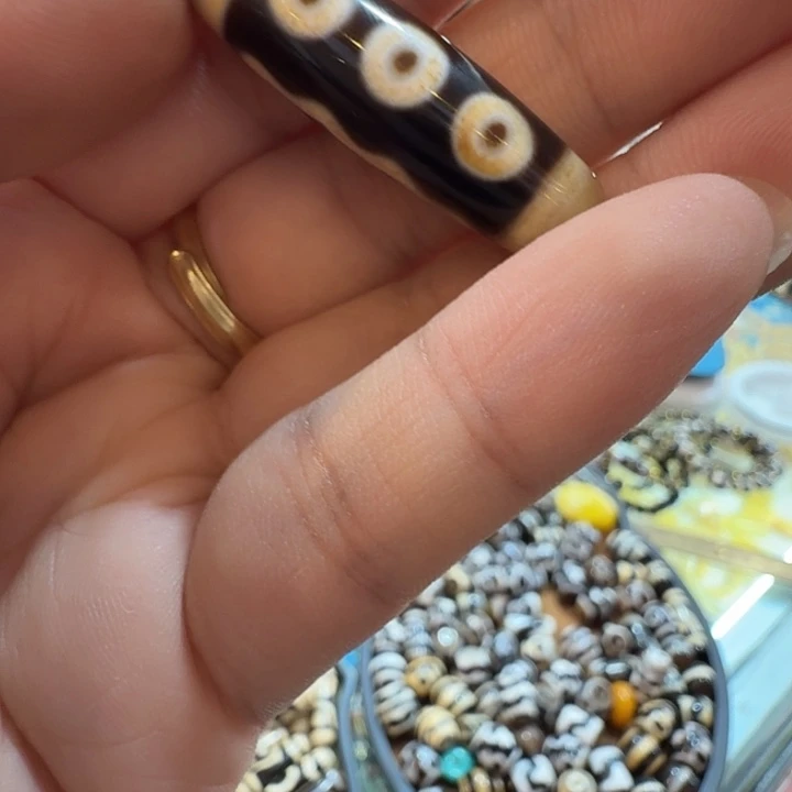 玛瑙/玉髓颈饰合金