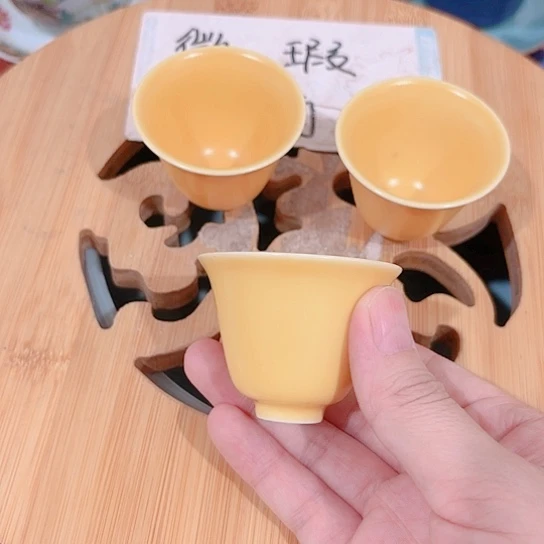 微瑕介意的勿拍，喜欢再下单，谢谢支持