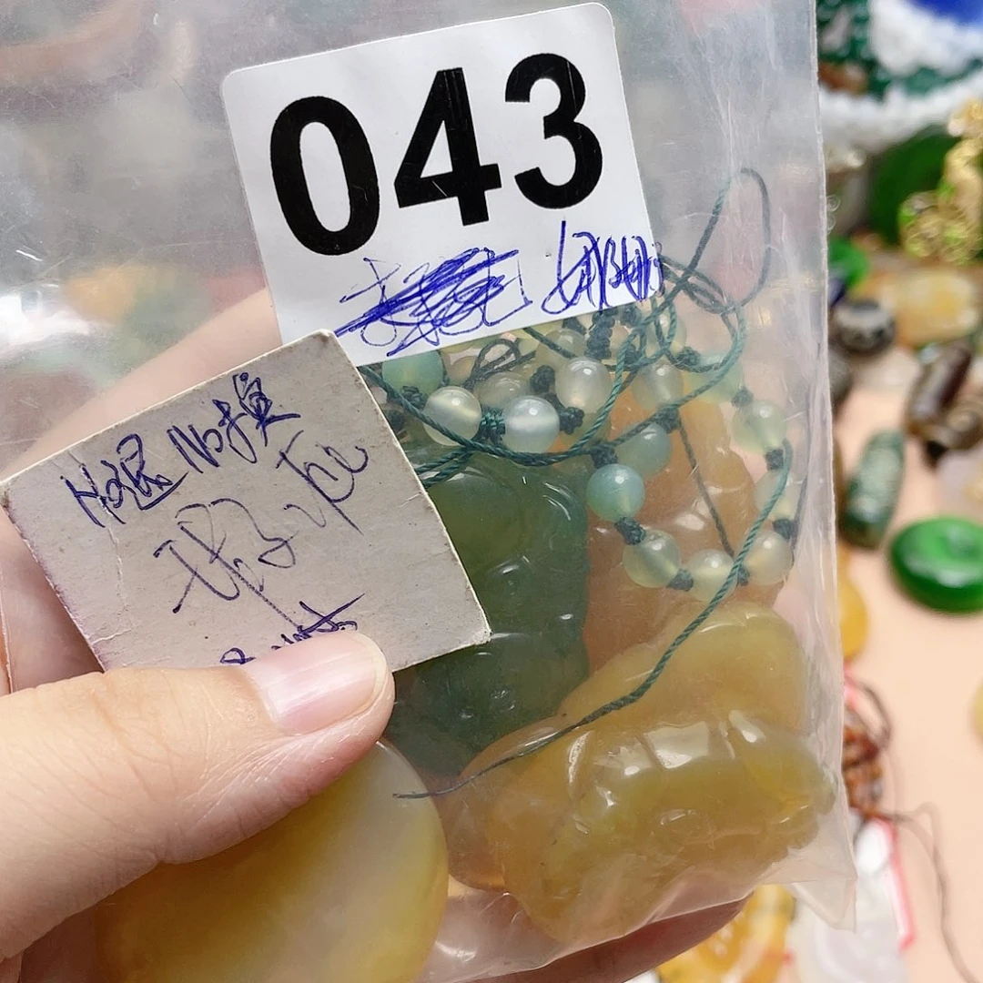 合金颈饰玛瑙/玉髓笨*娜
