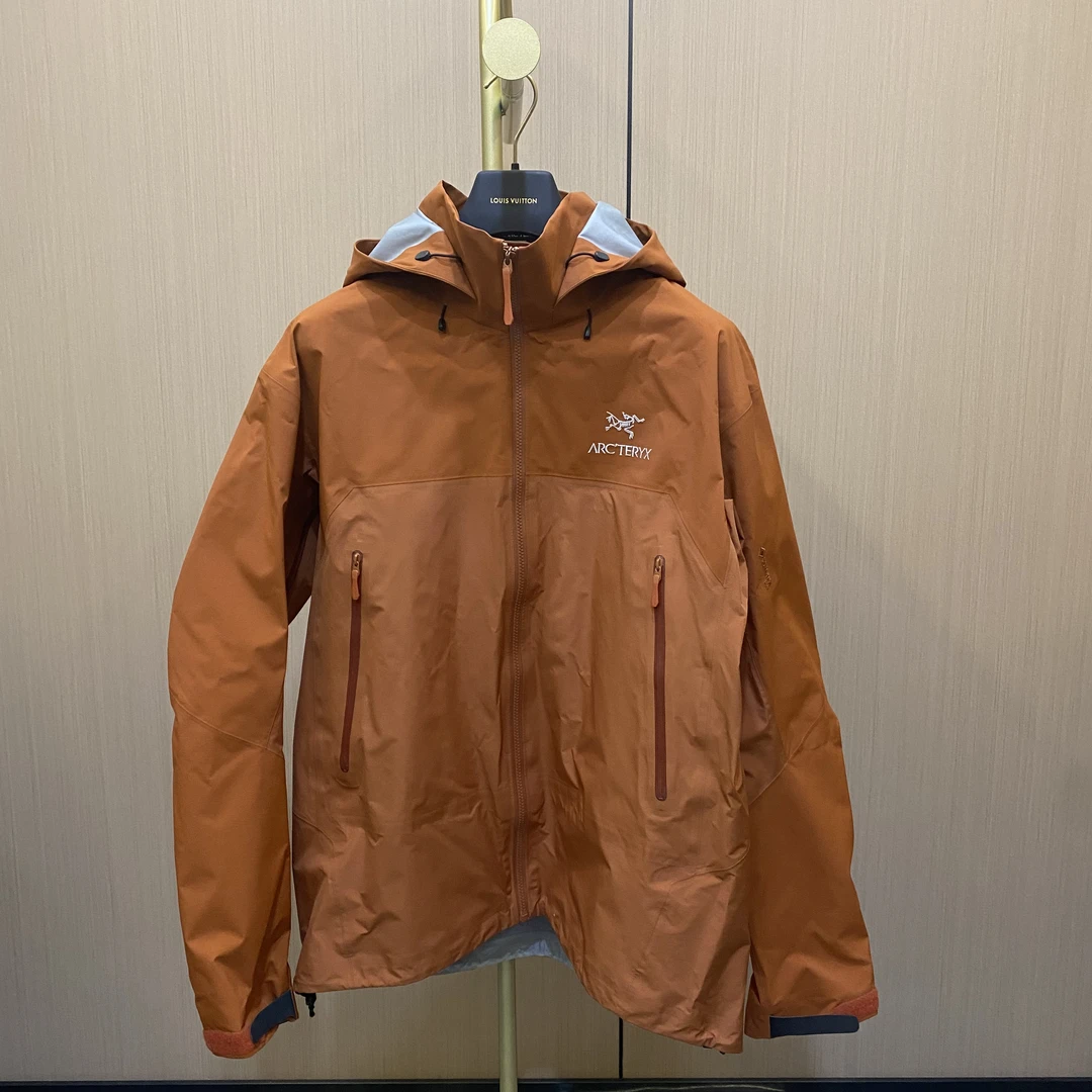 99新 ARC'TERYX/始祖鸟 橘色Beta冲锋衣XL码