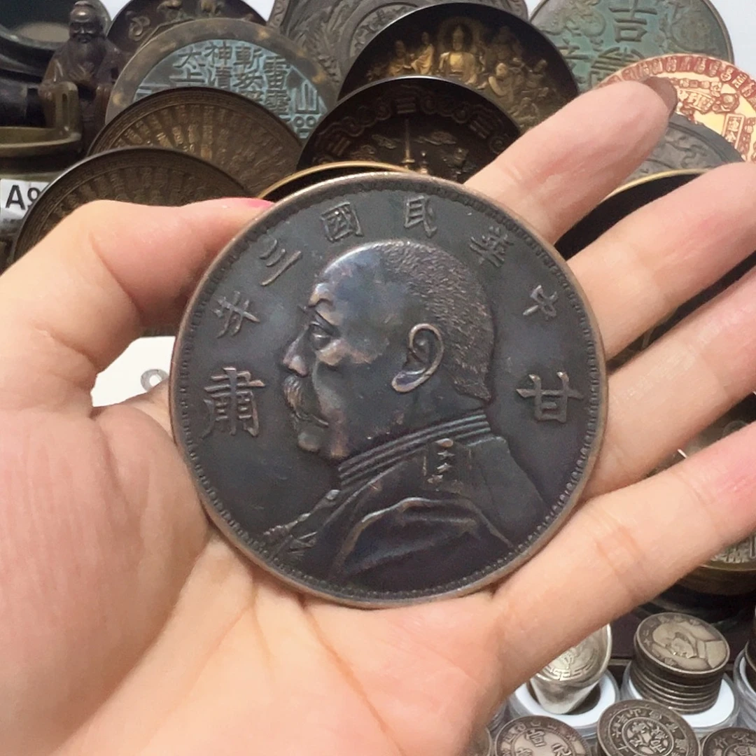 金属复古风格摆件