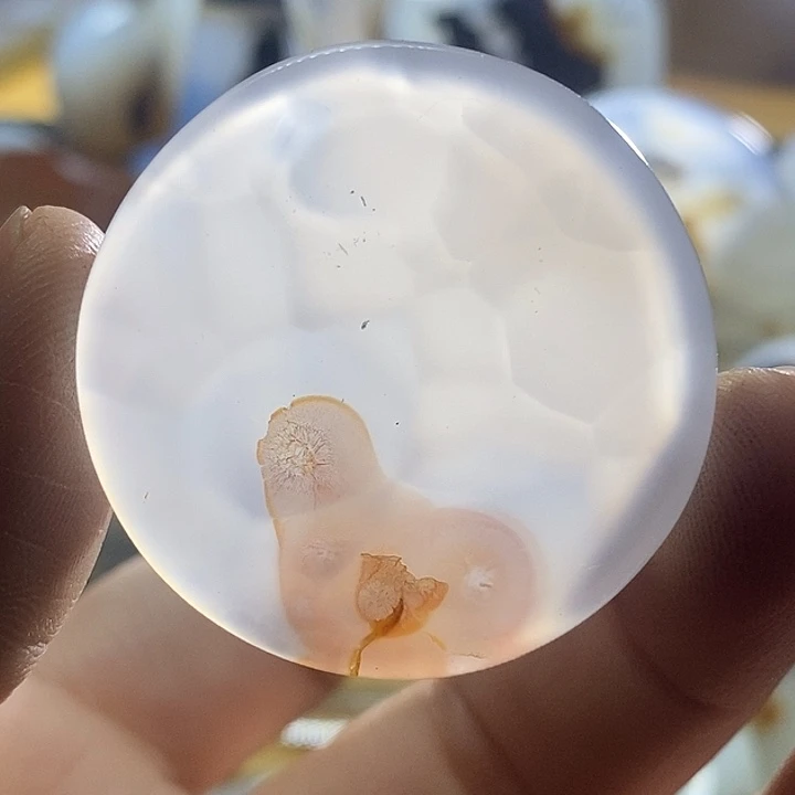 未镶嵌颈饰玛瑙/玉髓￣*