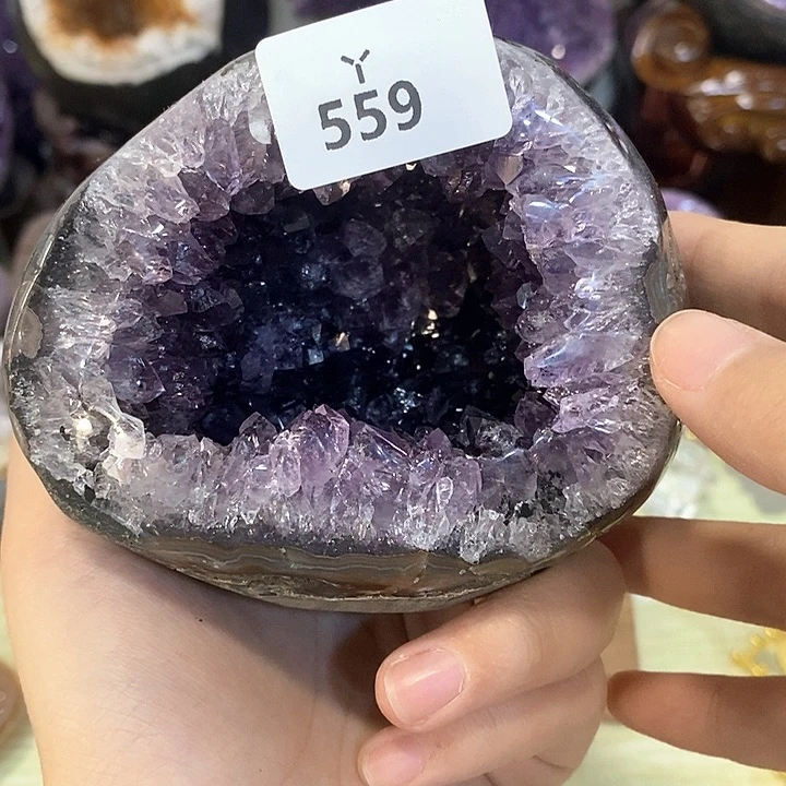 未镶嵌水晶大型摆件（非配饰）