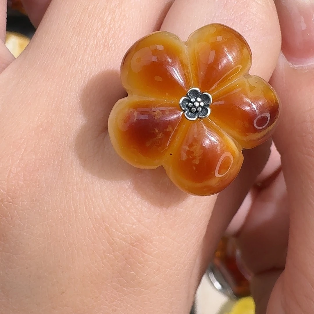 机***豆琥珀未镶嵌裸石我