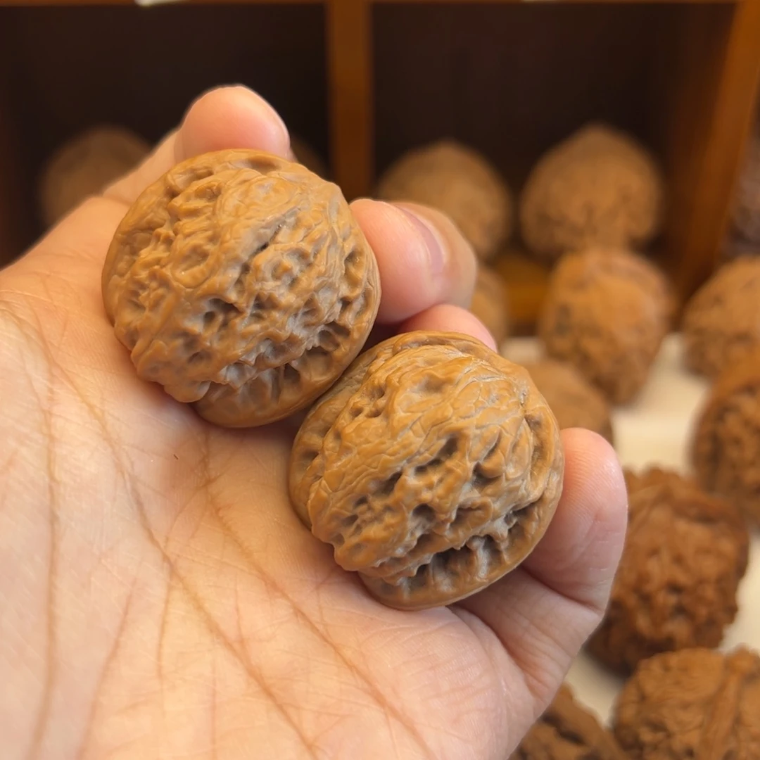 吊坠文玩核桃33尺野狼手捻