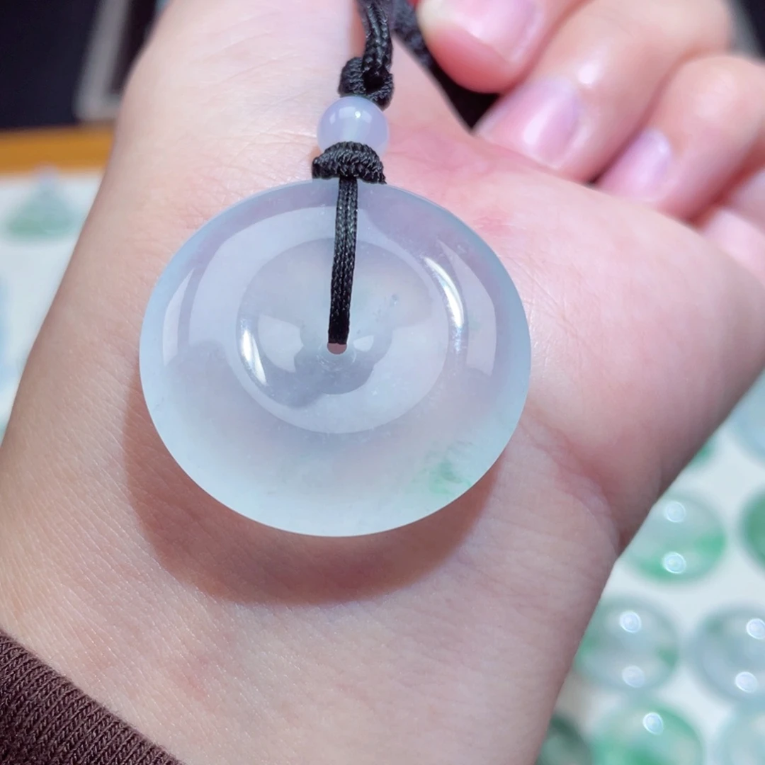 颈饰未镶嵌翡翠扣子