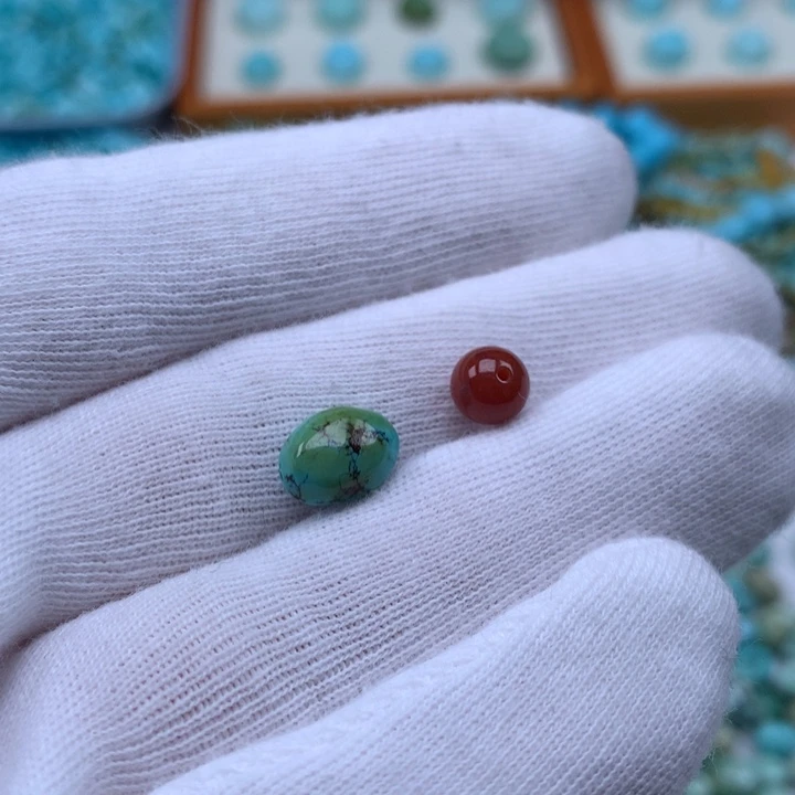 ****予南红玛瑙未镶嵌珠宝奇石