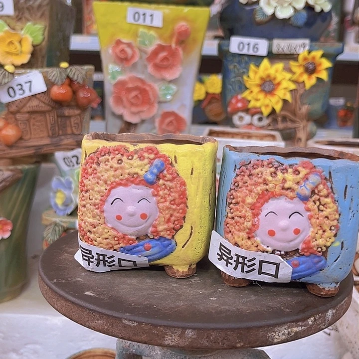 紫砂花盆陶瓷制品