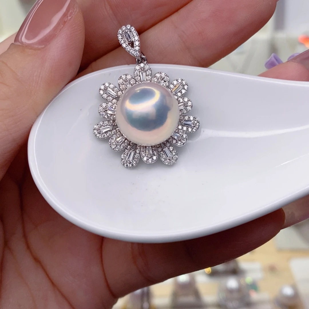 淡水珍珠银S925镶嵌吊坠(赠链)R***_