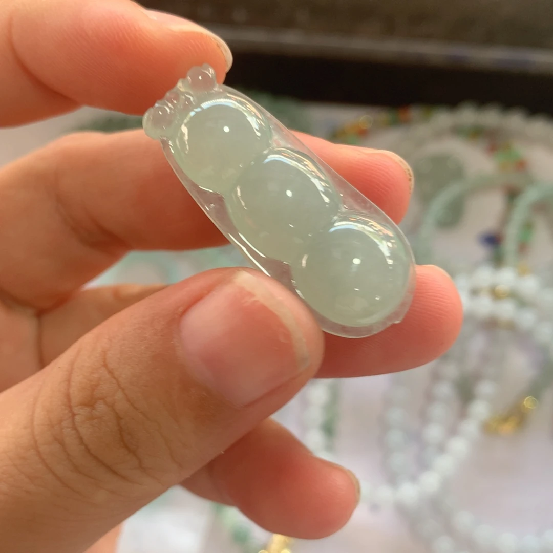 定制翡翠未镶嵌定制