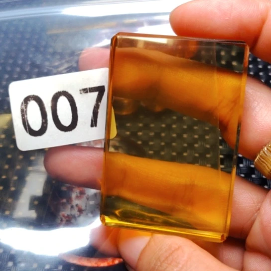 归***！未镶嵌颈饰水晶吊坠