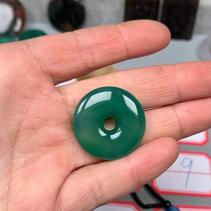 @***⁰玛瑙/玉髓未镶嵌颈饰