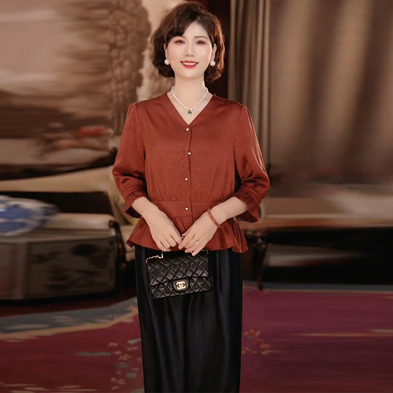 2025新款妈妈装时尚长袖套装中老年女装秋洋气显瘦减龄上衣两件套