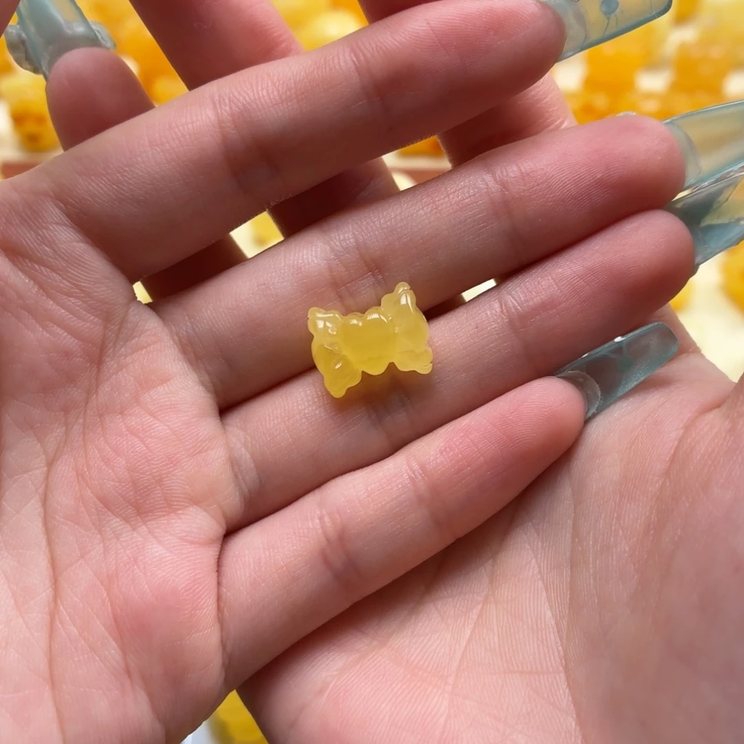 七***.琥珀未镶嵌珠宝奇石