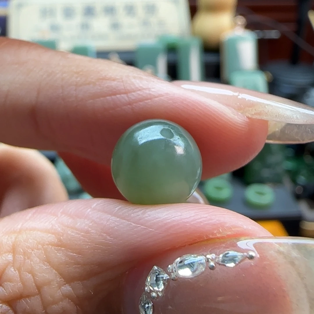 和田玉（碧玉）颈饰未镶嵌凱**意