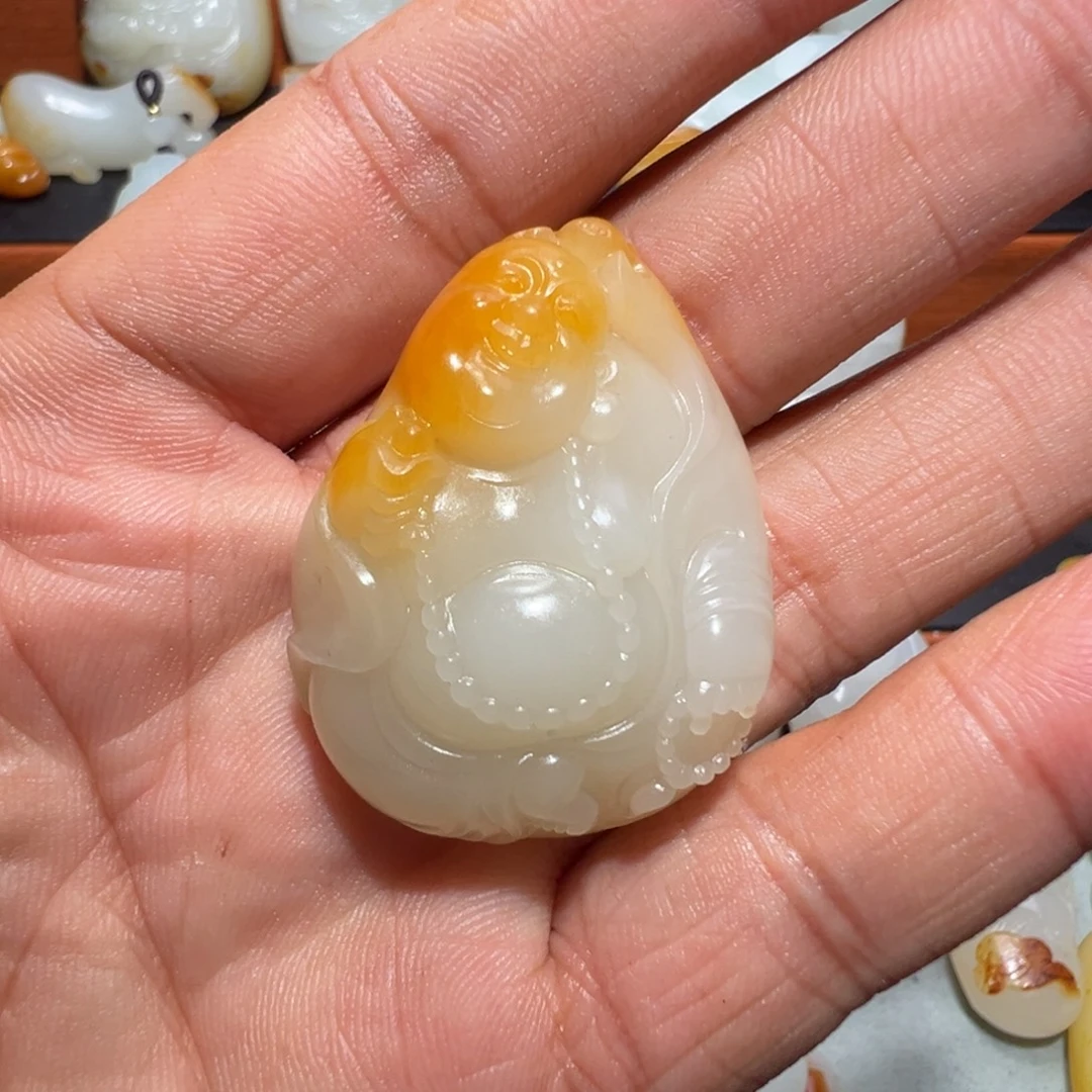 平***乐颈饰未镶嵌和田玉