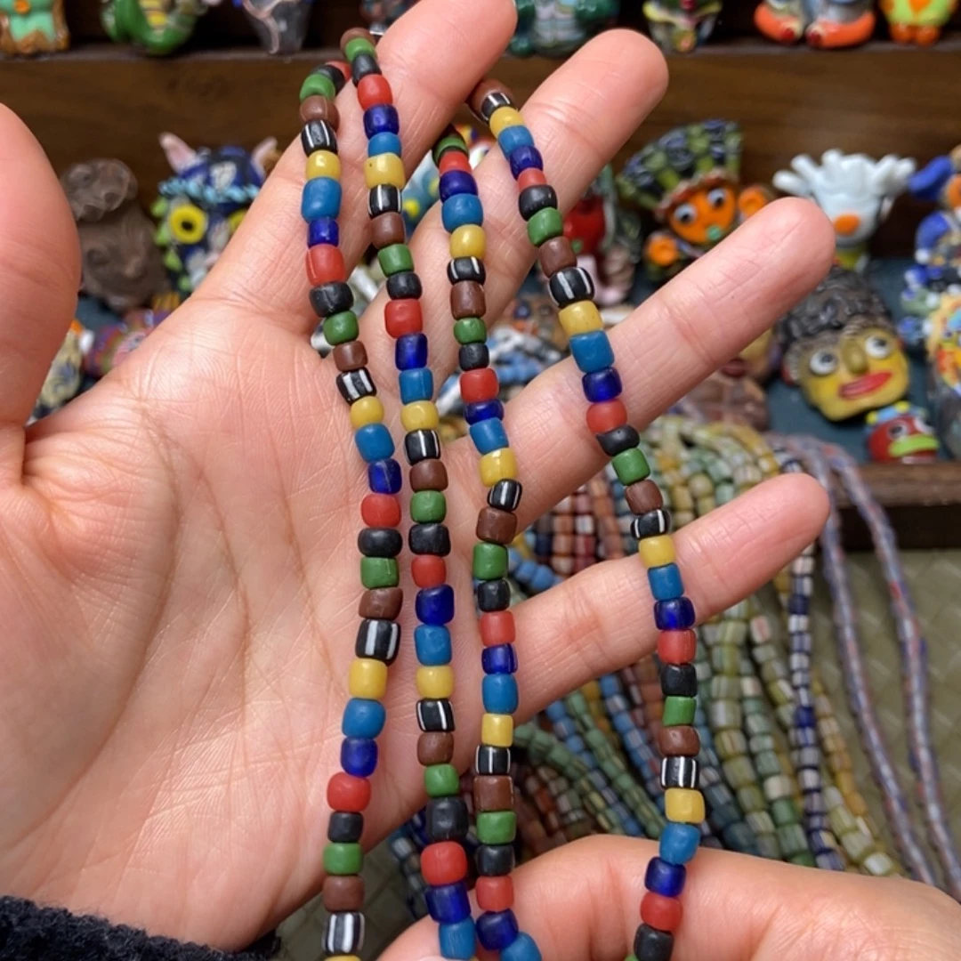 琉璃颈饰楼兰米珠