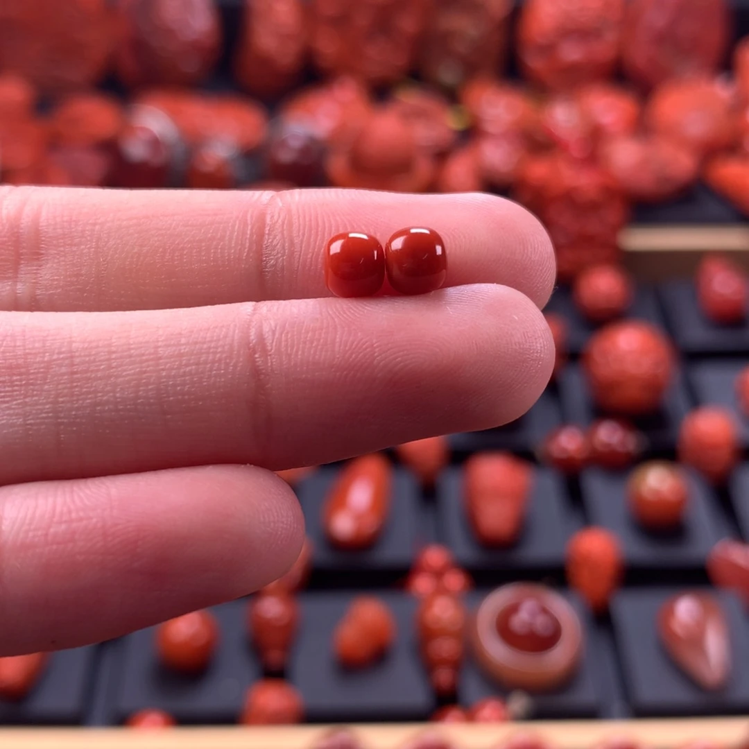 未镶嵌老型对珠5mm南红玛瑙观*