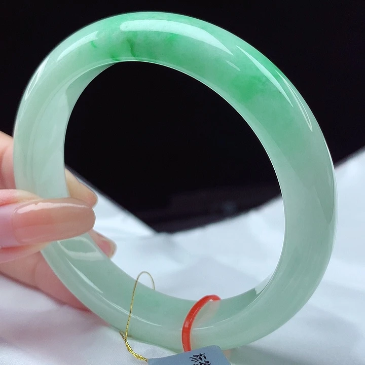 翡翠未镶嵌手镯58圈4505