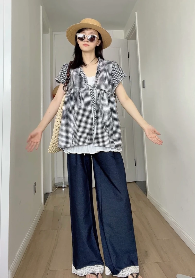 时髦气质孕妇夏季新款韩版假2件格子娃娃衫v领衬衫上衣阔腿裤套装