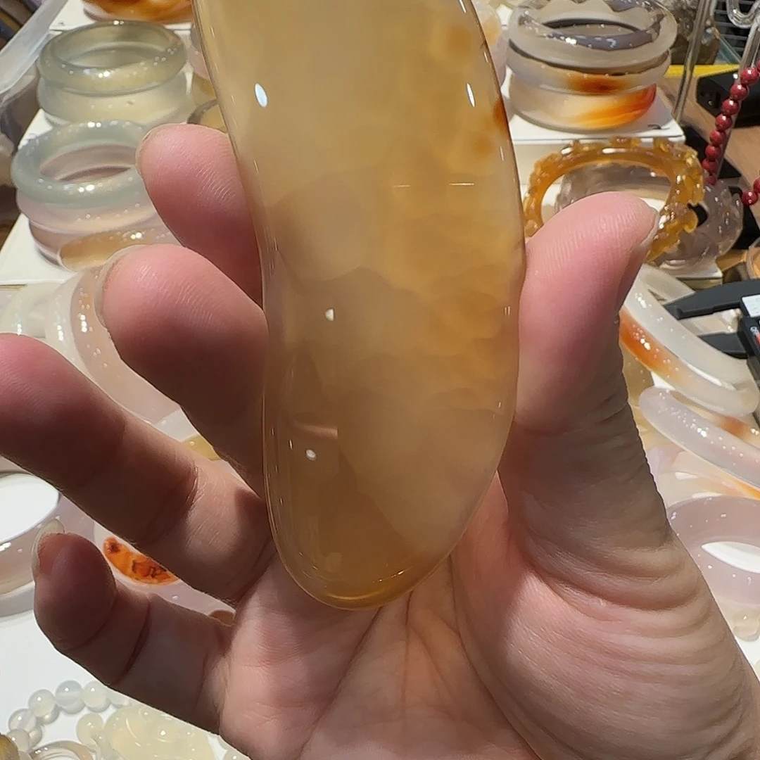 疯***糖玛瑙/玉髓未镶嵌手镯