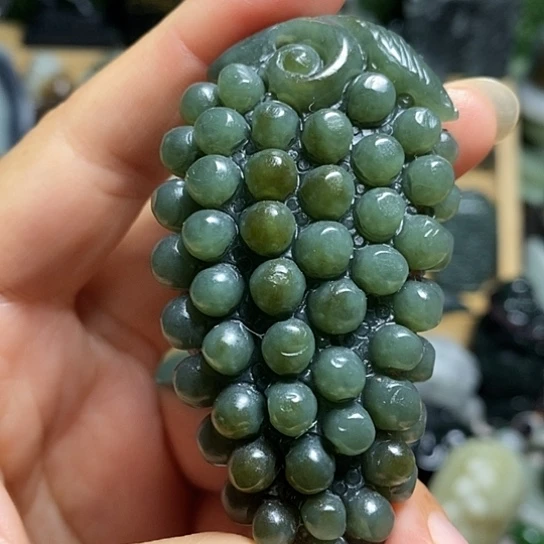 未镶嵌和田玉（糖玉）珠宝半成品